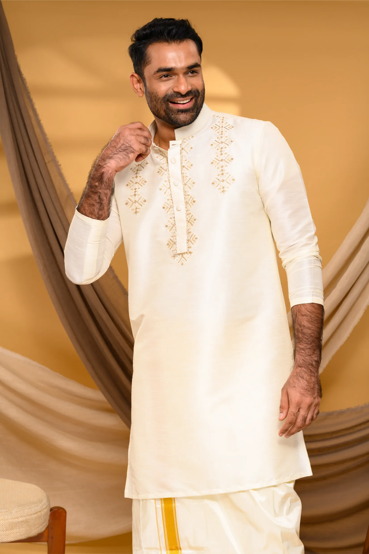Ivory Silk Kurta with Hand Embroidery detailing on Placket & Chest (Kurta + Munde)