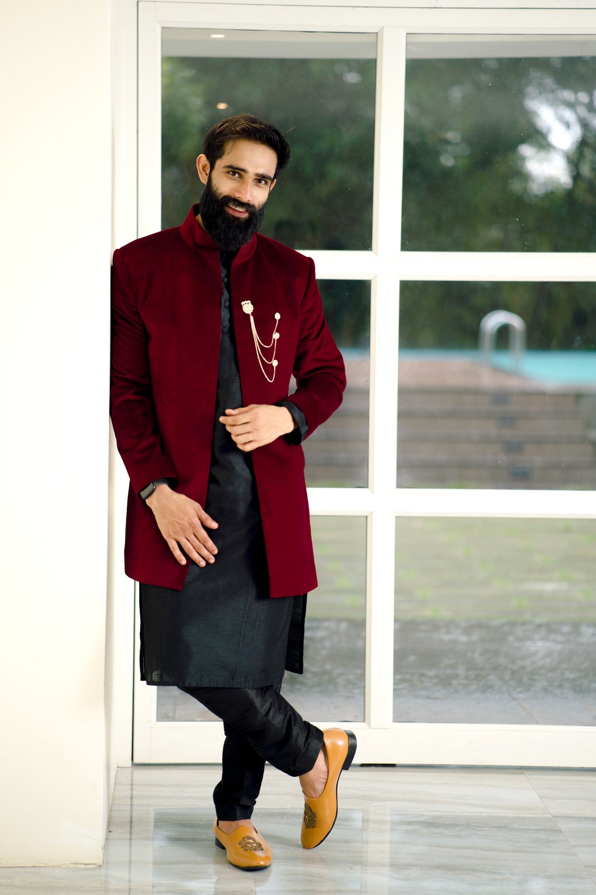 Wine Red Open Indo Western Slim Jacket with paired with Black Kurta & Black Narrow Pants (Set of 3)