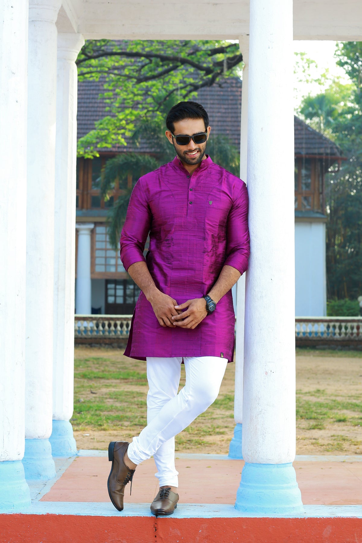 Sangria Purple Self Tucked Kurta Set (Kurta + White Bottom Pants)