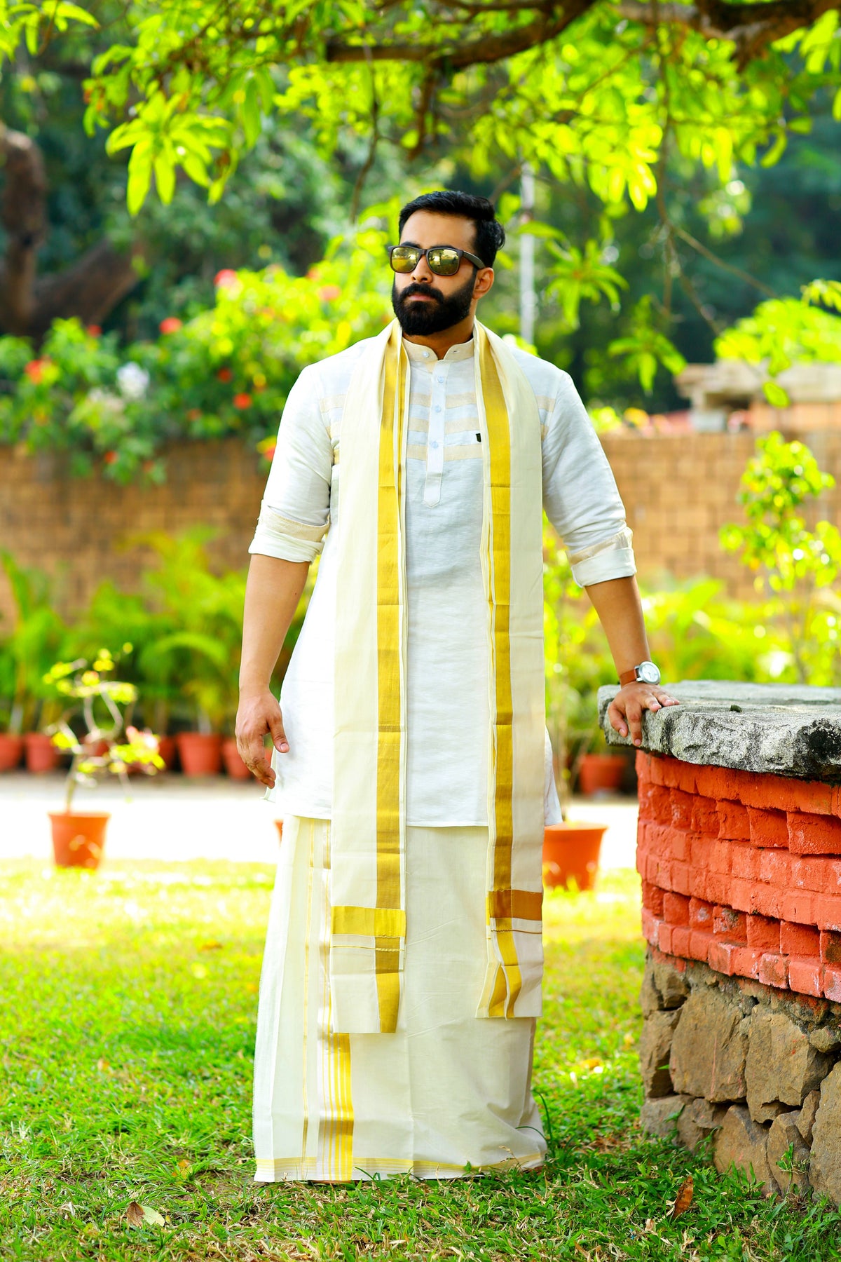 Off White Silk Kurta Set with Tissue Gold Detailing on Chest (Kurta + Kasavu Munde)