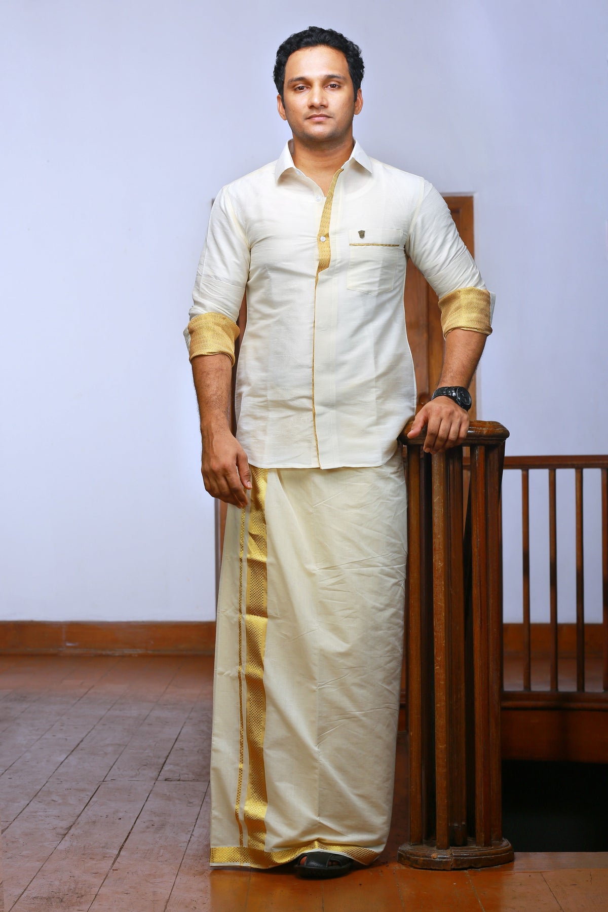 Off White Plain Silk Cutaway Collar Shirt with Gold Zari Detailing (Shirt + Kasavu Munde )