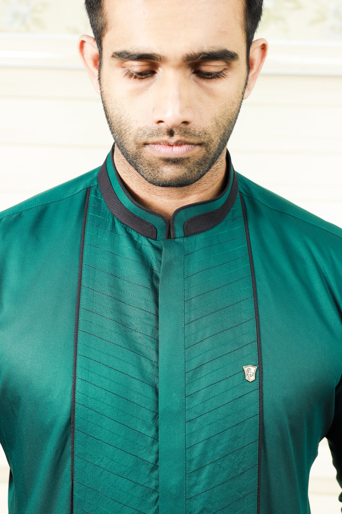 Castleton Green Shirt with Diagonal Tucks With Black Contrast Stitch Detailing (Shirt + Black Pants)