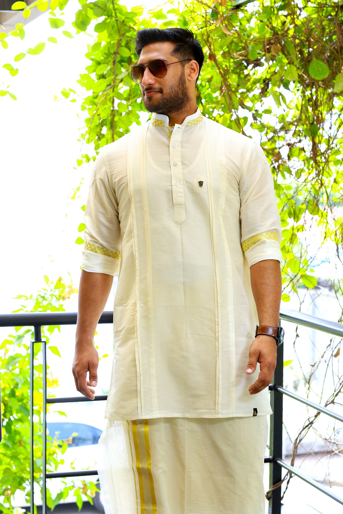 Off White Vertical Pleat Silk Kurta Set with Golden Zari Detailing on Neck & Sleeves (Kurta + Kasavu Munde)