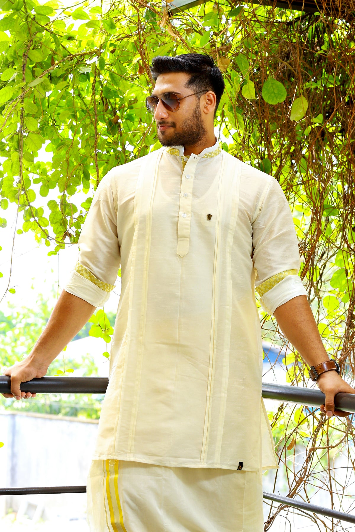 Off White Vertical Pleat Silk Kurta Set with Golden Zari Detailing on Neck & Sleeves (Kurta + Kasavu Munde)