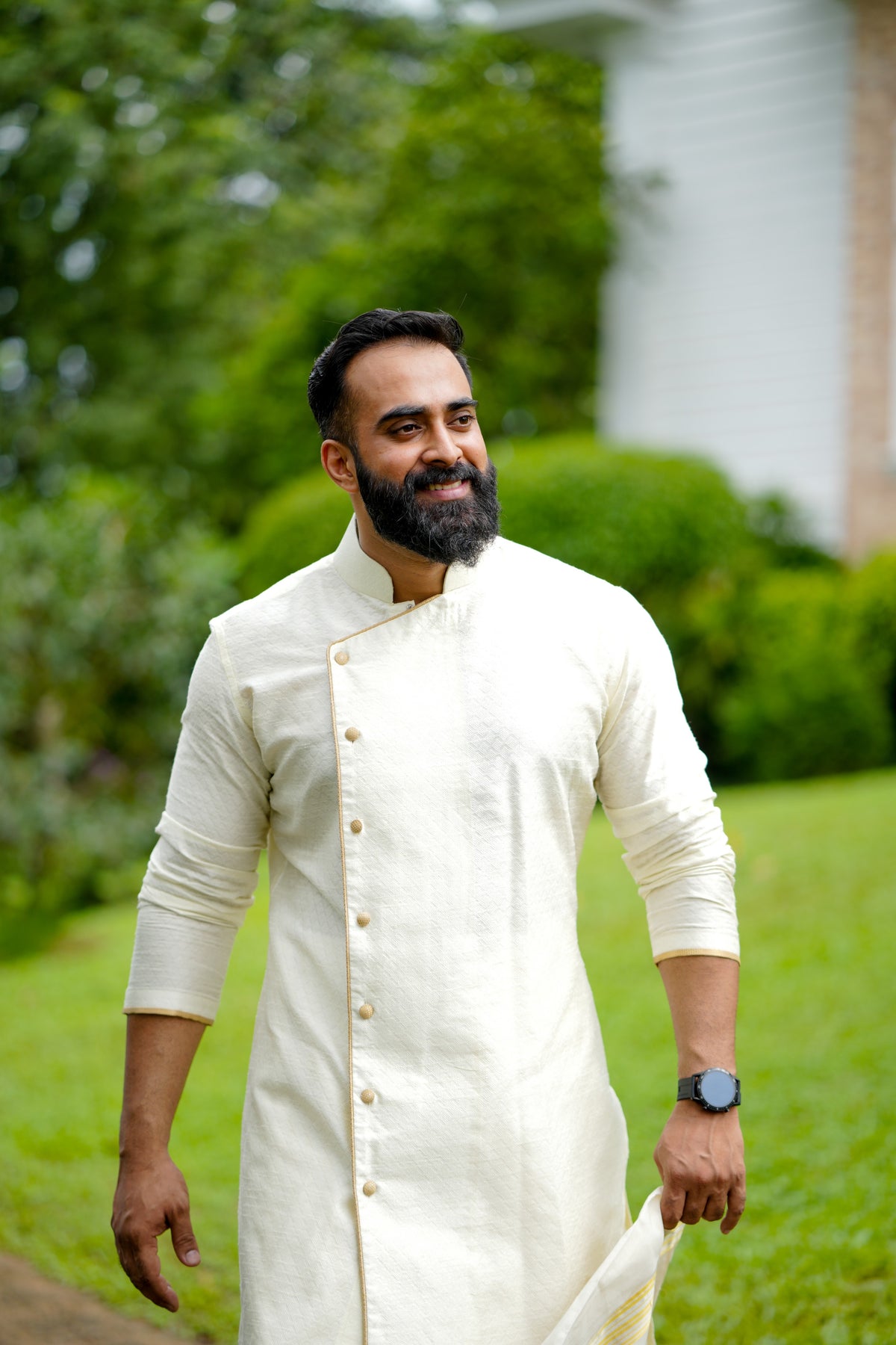 Ivory Cream Side Open Wedding Kurta Set with Golden Pipping Detailing (Kurta + Kasavu Munde)