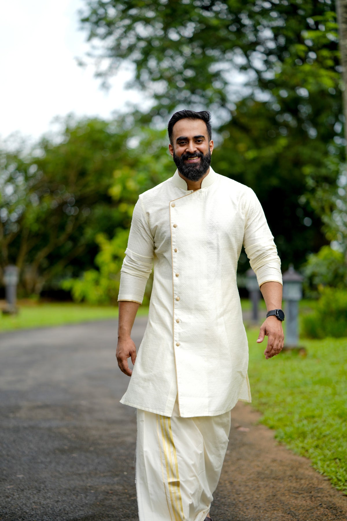 Ivory Cream Side Open Wedding Kurta Set with Golden Pipping Detailing (Kurta + Kasavu Munde)