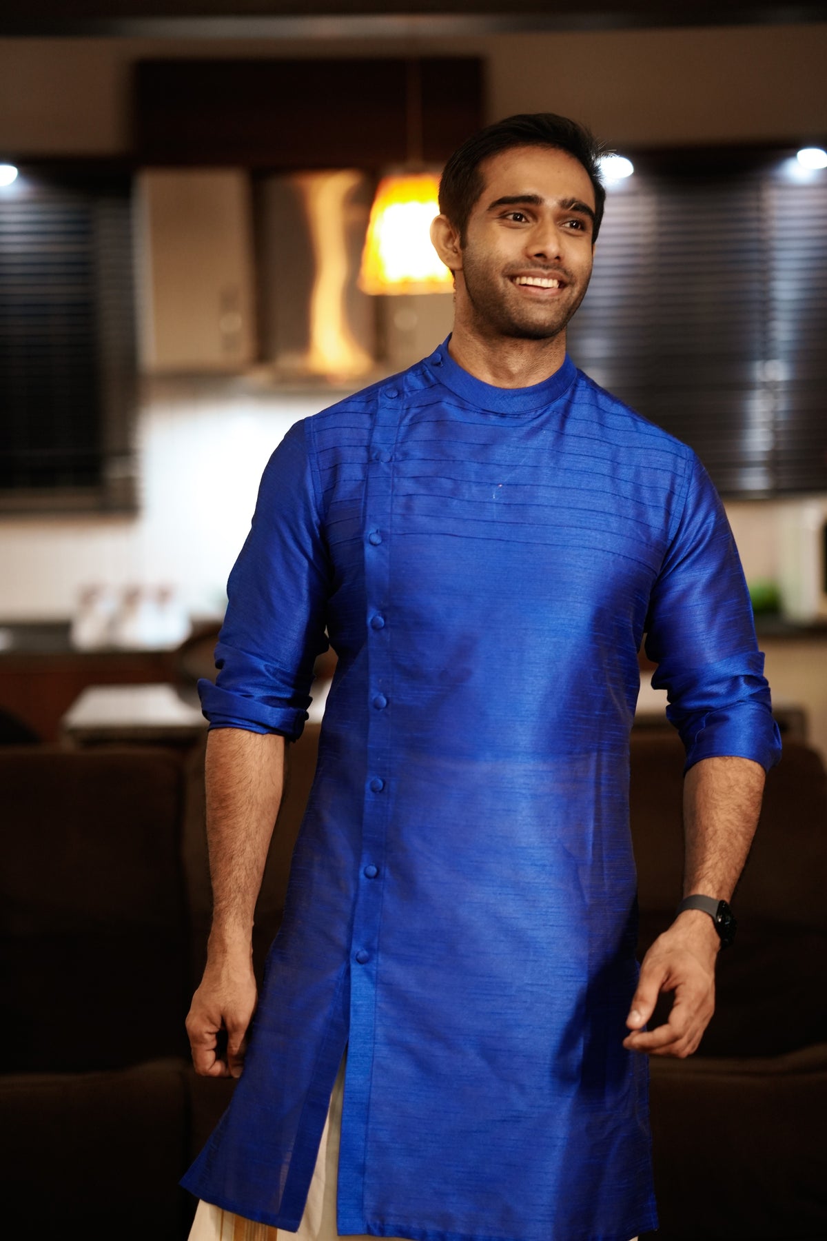 Cobalt Blue Horizontal Side Open Kurta Set (Kurta + Kasavu Munde)