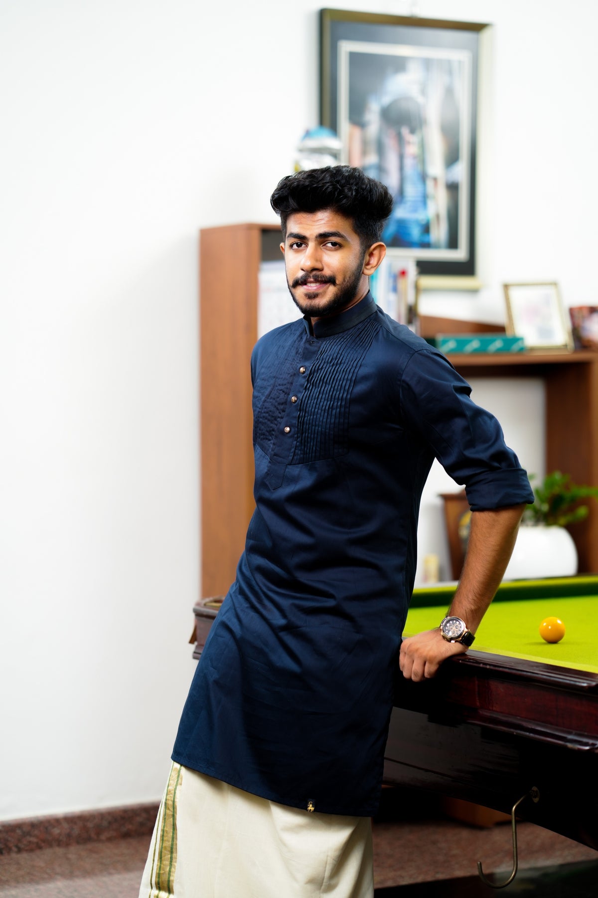 Midnight Blue Vertical Pleated Kurta Set (Kurta + Kasavu Munde)