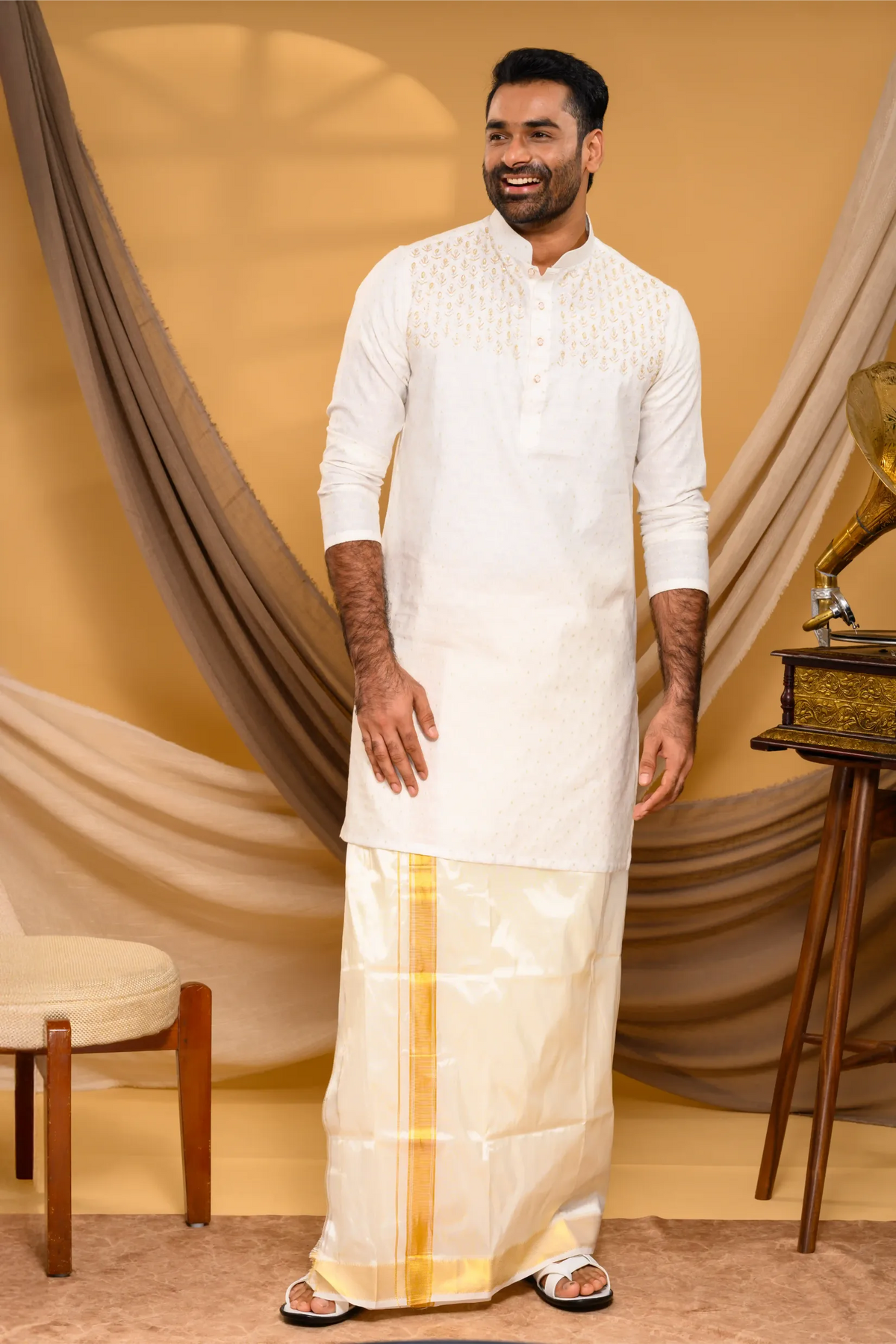 Ivory Silk Kurta with Hand Embroidery detailing only on Chest (Kurta + Munde)