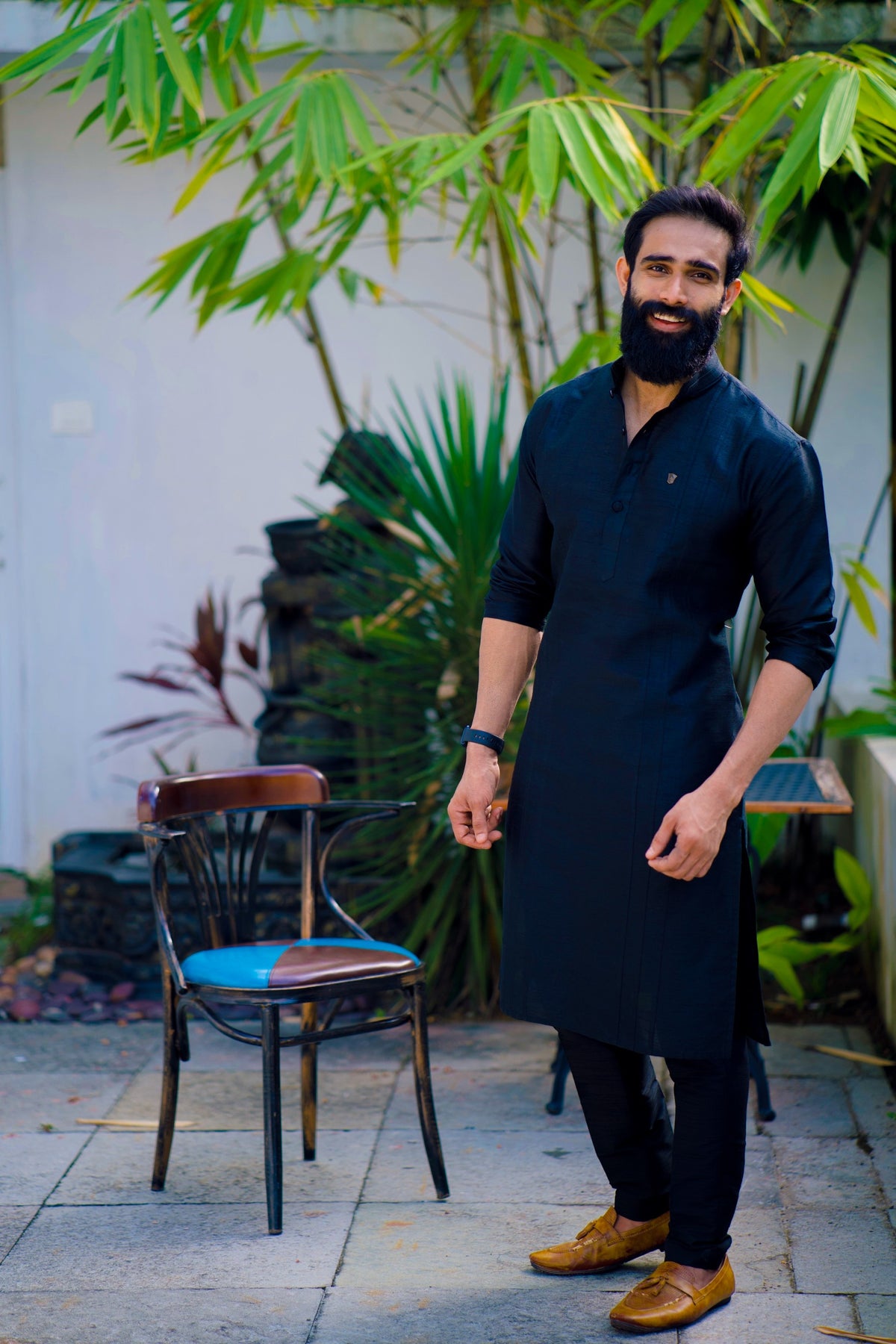 Onyx Black Kurta Set With Self Stitch Detailing (Kurta + Black Bottom Pants)