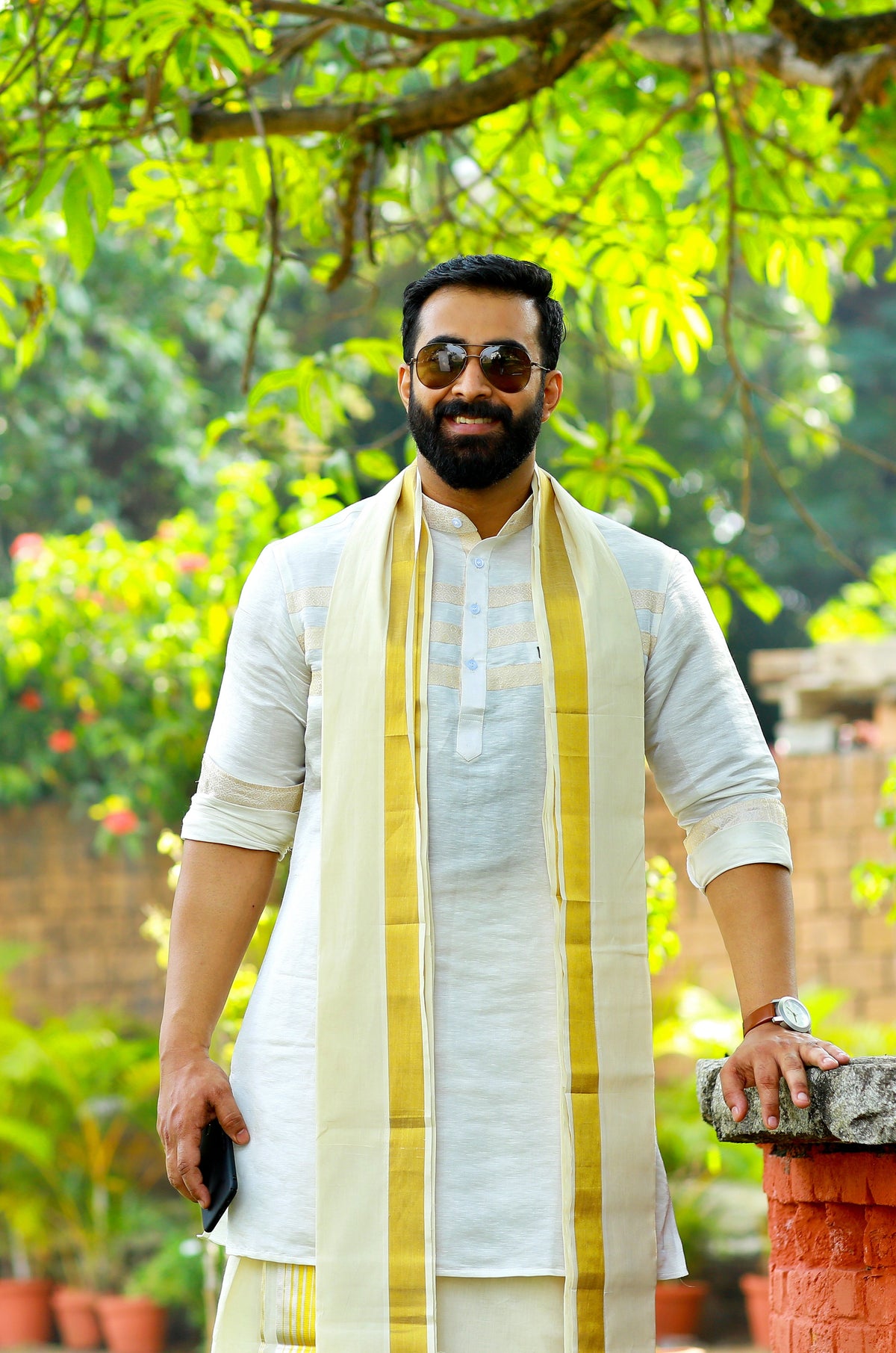 Off White Silk Kurta Set with Tissue Gold Detailing on Chest (Kurta + Kasavu Munde)