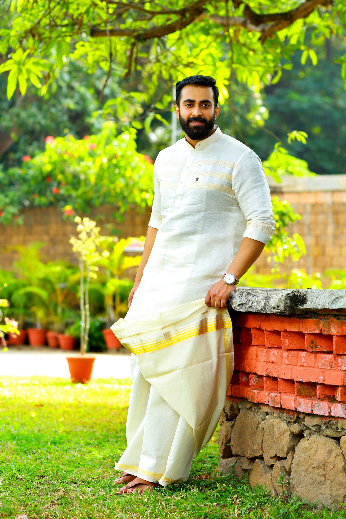 Off White Silk Kurta Set with Tissue Gold Detailing on Chest (Kurta + Kasavu Munde)