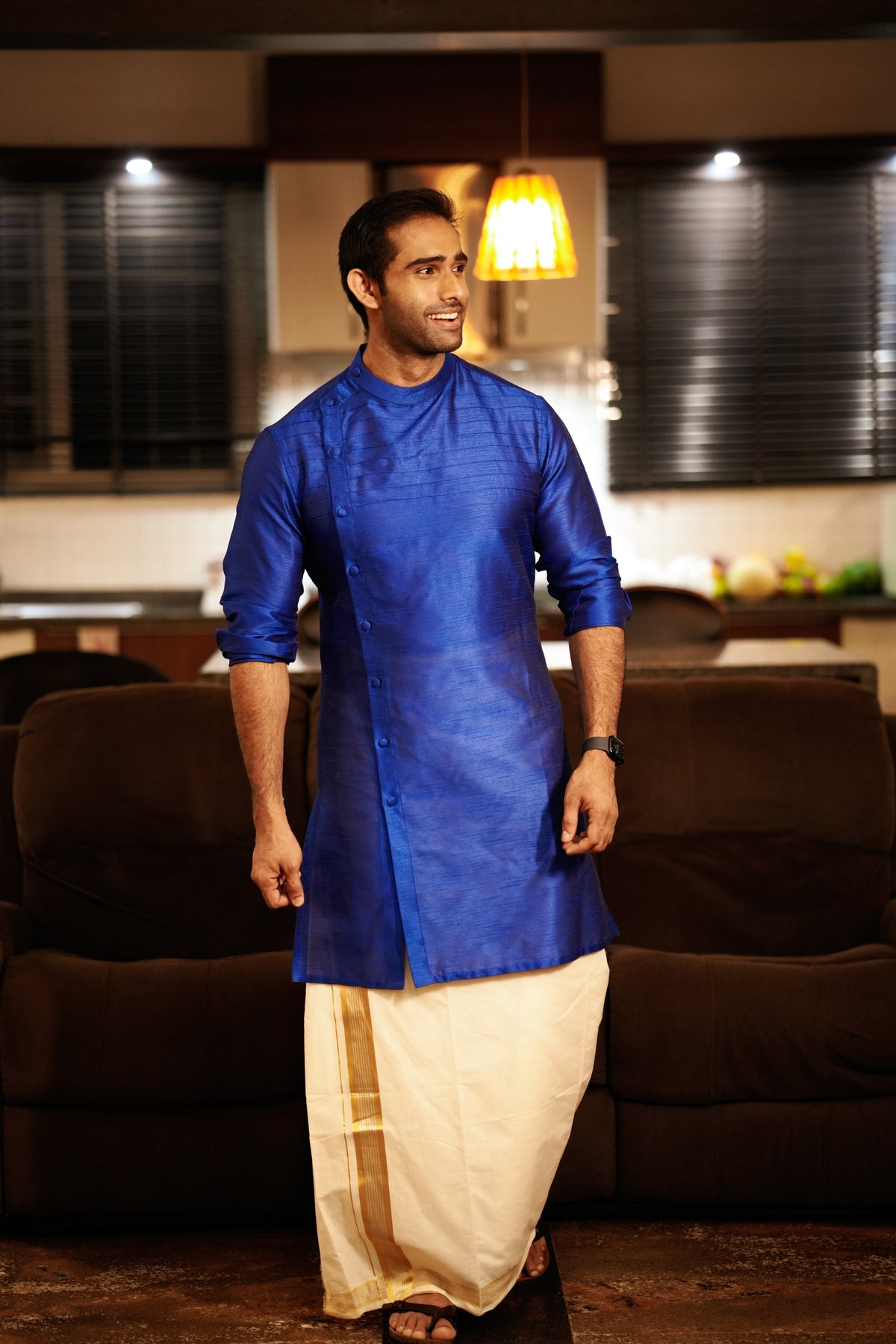 Cobalt Blue Horizontal Side Open Kurta Set (Kurta + Kasavu Munde)